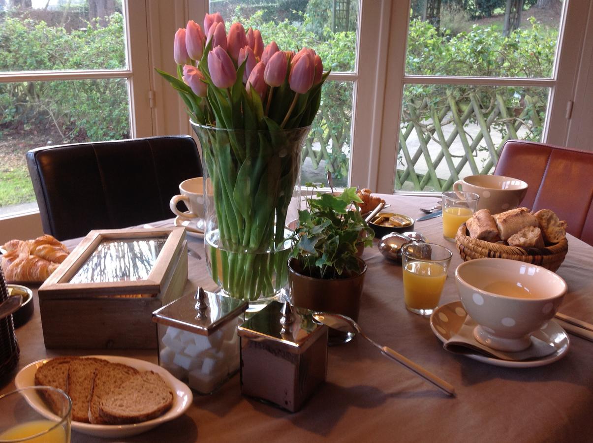 La Villa Des Rosiers Cricqueboeuf ภายนอก รูปภาพ