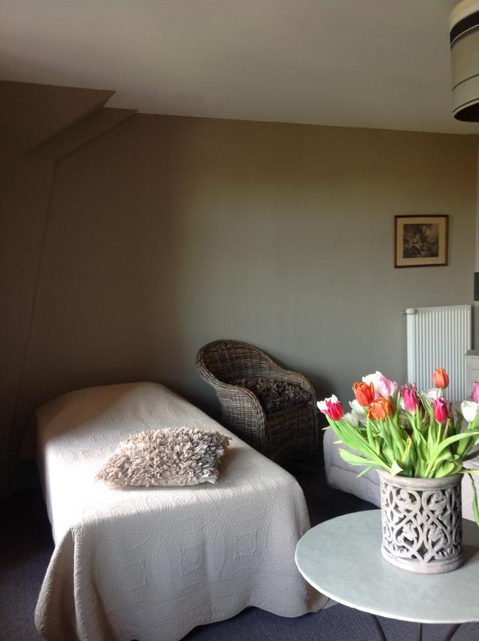 La Villa Des Rosiers Cricqueboeuf ภายนอก รูปภาพ