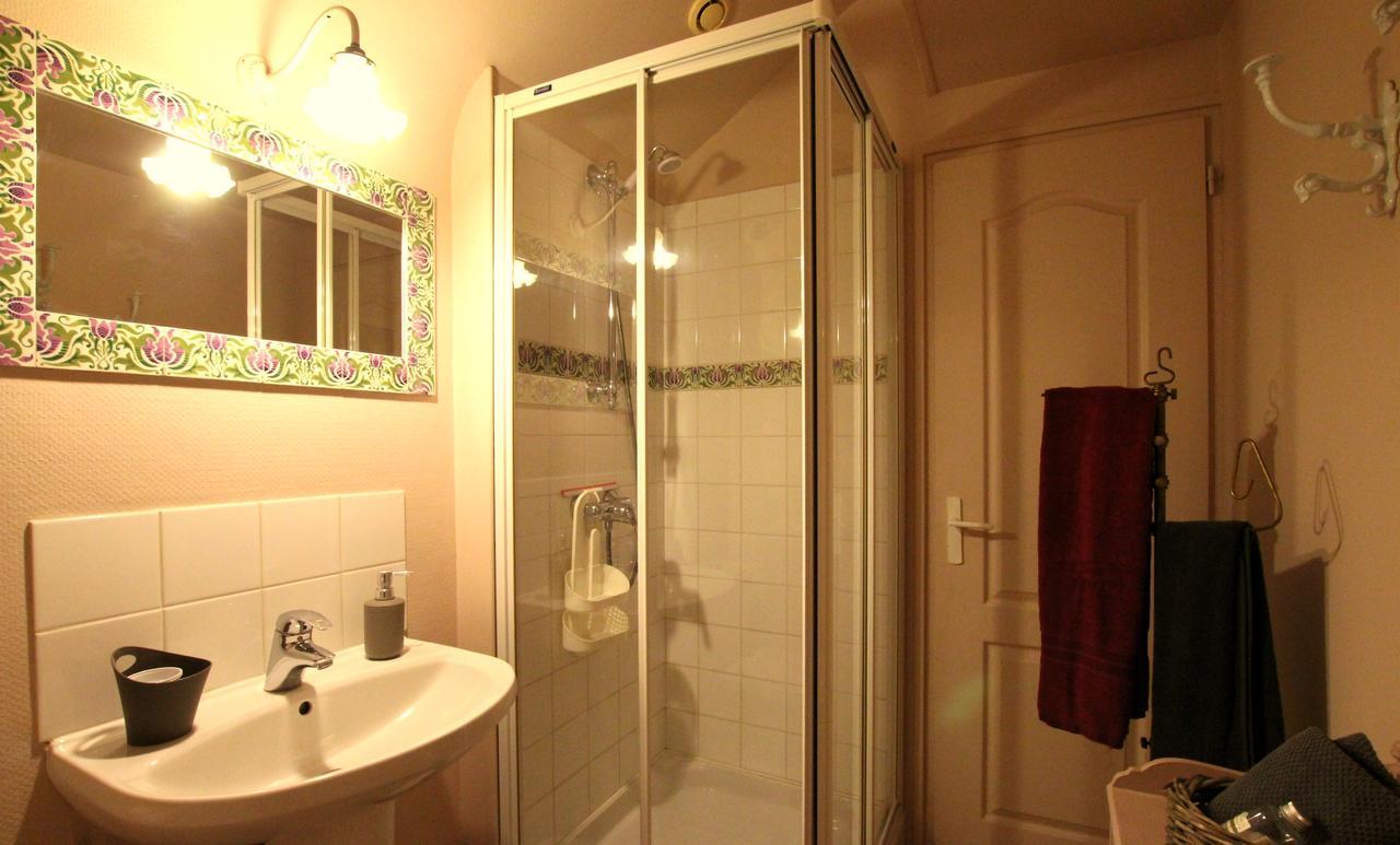 La Villa Des Rosiers Cricqueboeuf ภายนอก รูปภาพ